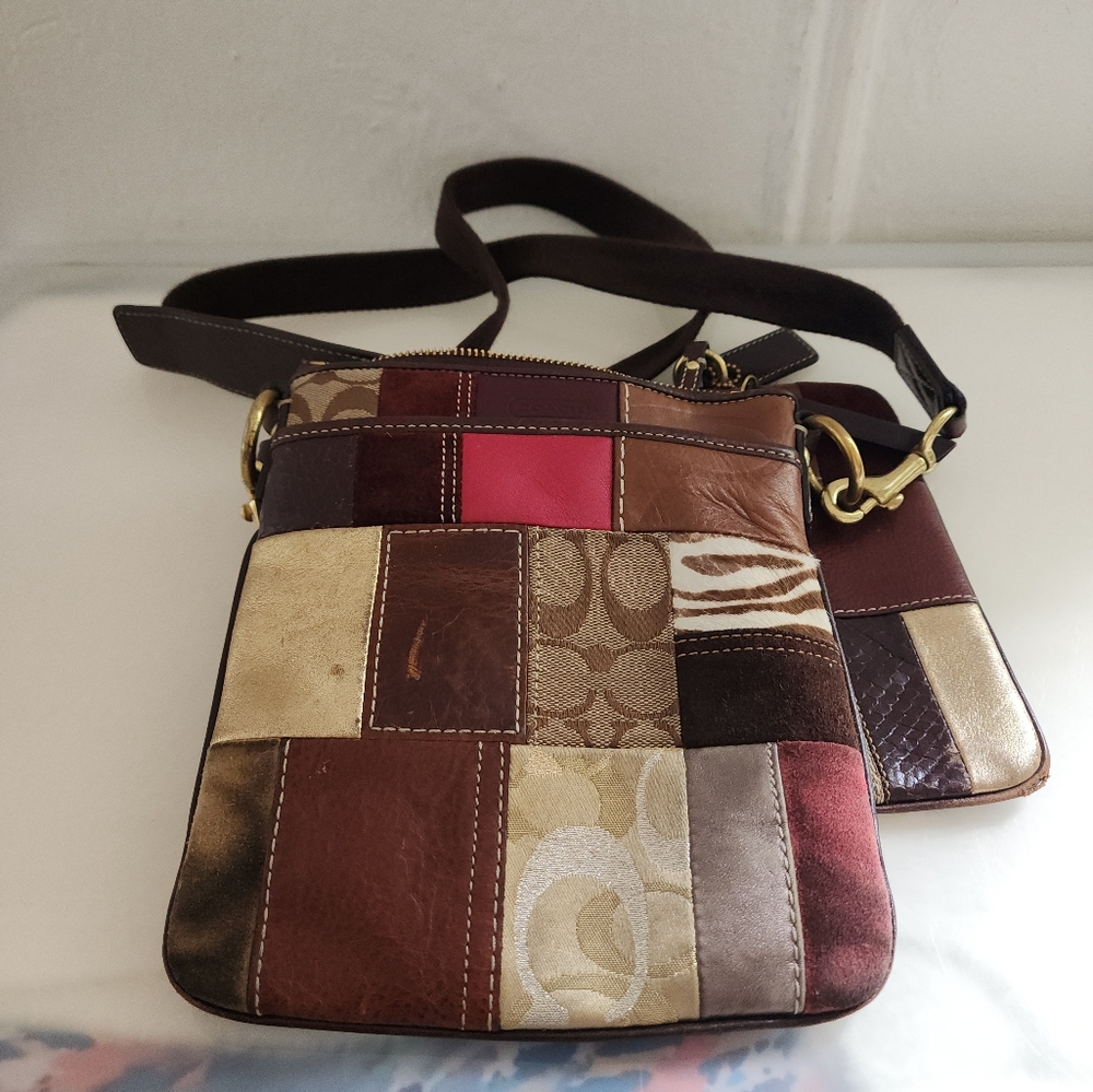 Coach bag patchwork leather suede signature purse in side. - Picture 2 of 8
